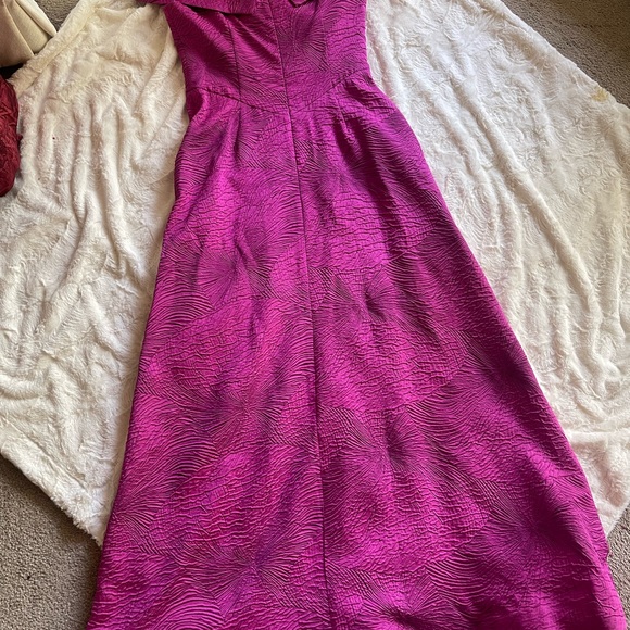 Teri Jon evening gown - Picture 3 of 5